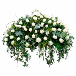 Almohadón de Cinco Docenas de Rosas “Tributo” MA-30