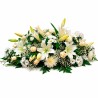 Almohadón de Rosas y Lilium Blancos “Respect” MA-27